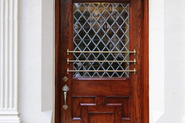 Montano Wood: Restoration & Maintenance for Wood & Metal Doors
